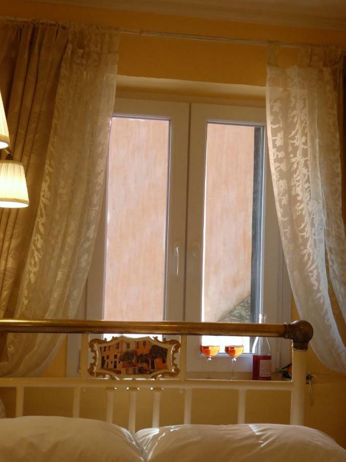 Venetian Well Cozy Apartment Corfu Old Town Exterior photo